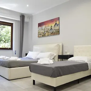https://saint-peter-elegance-suite.it-romehotels.com